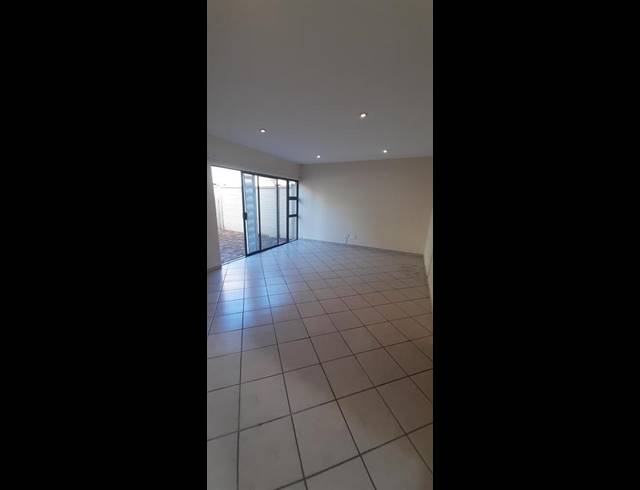 3 BEDROOM PROPERTY TO RENT IN MANTEVREDE